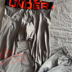 Under Armor compression tight size M